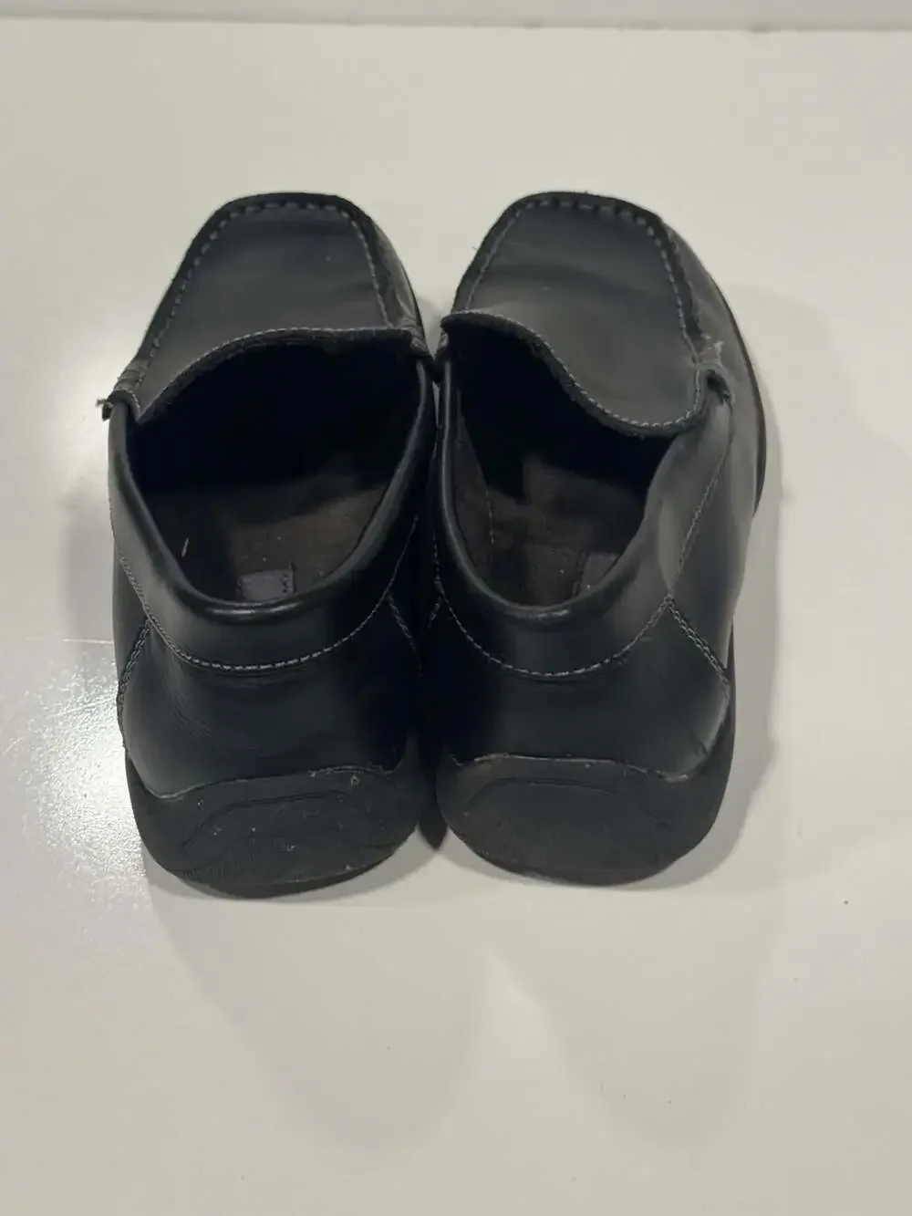 Kenneth Cole Reaction Driving Dime Black Faux Leather Moccasin Shoes 4.5Y